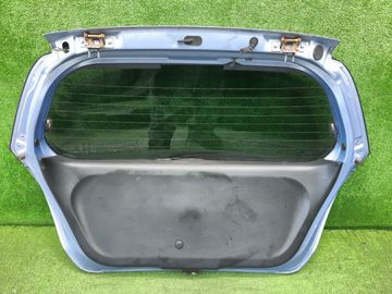 ДВЕРЬ ПЯТАЯ НА HONDA FIT GD3