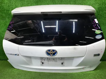 ДВЕРЬ ПЯТАЯ НА TOYOTA PRIUS ALPHA ZVW40W