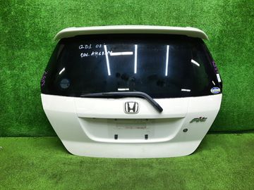 ДВЕРЬ ПЯТАЯ НА HONDA FIT GD1