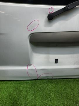ДВЕРЬ ПЯТАЯ НА MAZDA BONGO SK82M