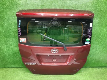 ДВЕРЬ ПЯТАЯ НА TOYOTA ROOMY M900A
