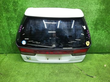 ДВЕРЬ ПЯТАЯ НА SUBARU LEGACY BG5