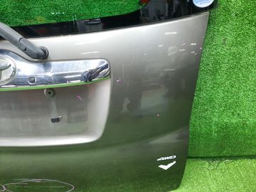 ДВЕРЬ ПЯТАЯ НА TOYOTA RACTIS NCP105