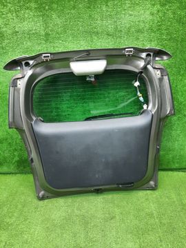ДВЕРЬ ПЯТАЯ НА TOYOTA RACTIS NCP105