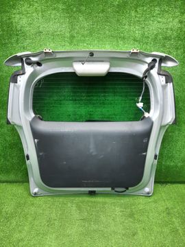 ДВЕРЬ ПЯТАЯ НА TOYOTA RACTIS NCP100