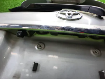 ДВЕРЬ ПЯТАЯ НА TOYOTA COROLLA FIELDER NZE144G