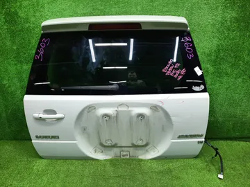 ДВЕРЬ ПЯТАЯ НА SUZUKI ESCUDO TD94W