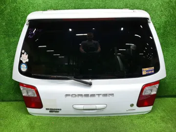 ДВЕРЬ ПЯТАЯ НА SUBARU FORESTER SF5