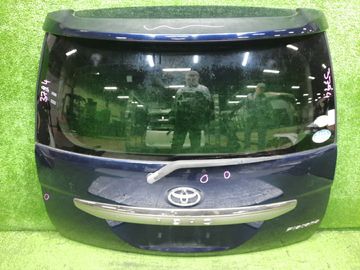 ДВЕРЬ ПЯТАЯ НА TOYOTA ISIS ZNM10G