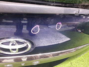 ДВЕРЬ ПЯТАЯ НА TOYOTA ISIS ZNM10G