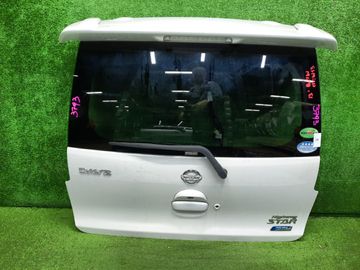 ДВЕРЬ ПЯТАЯ НА NISSAN DAYZ B21W