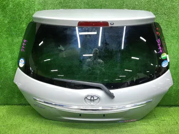 ДВЕРЬ ПЯТАЯ НА TOYOTA VITZ KSP130