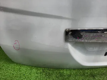 ДВЕРЬ ПЯТАЯ НА TOYOTA ISIS ANM10G
