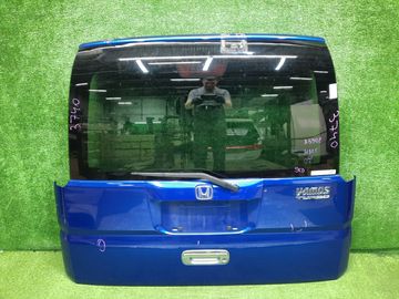 ДВЕРЬ ПЯТАЯ НА HONDA VAMOS HM1