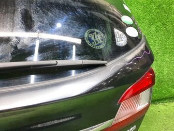 ДВЕРЬ ПЯТАЯ НА SUBARU LEVORG VM4