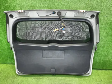 ДВЕРЬ ПЯТАЯ НА TOYOTA COROLLA FIELDER NZE141G