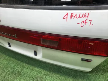 ДВЕРЬ ПЯТАЯ НА HONDA ACCORD CF7