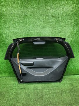 ДВЕРЬ ПЯТАЯ НА HONDA FIT GE6