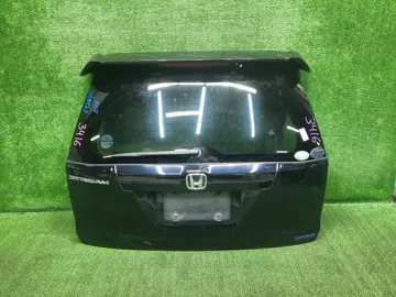 ДВЕРЬ ПЯТАЯ НА HONDA STREAM RN7