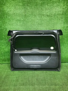 ДВЕРЬ ПЯТАЯ НА HONDA STREAM RN7