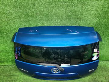 ДВЕРЬ ПЯТАЯ НА TOYOTA AQUA NHP10