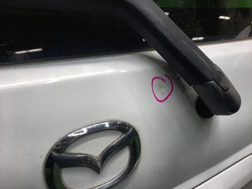 ДВЕРЬ ПЯТАЯ НА MAZDA DEMIO DW3W