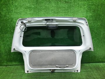 ДВЕРЬ ПЯТАЯ НА MAZDA DEMIO DW3W