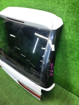 ДВЕРЬ ПЯТАЯ НА NISSAN RNESSA N30