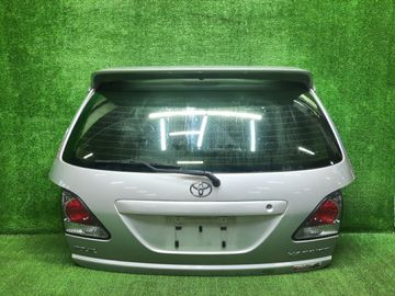 ДВЕРЬ ПЯТАЯ НА TOYOTA HARRIER ACU15W