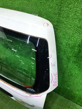 ДВЕРЬ ПЯТАЯ НА NISSAN AD Y11