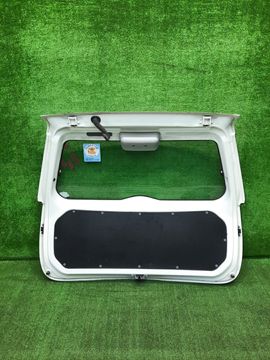 ДВЕРЬ ПЯТАЯ НА MITSUBISHI LANCER CS2V