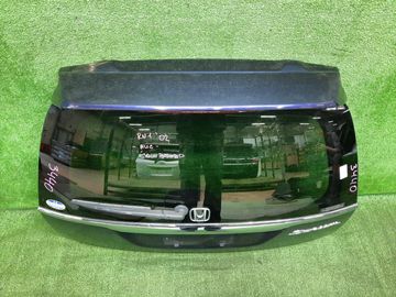 ДВЕРЬ ПЯТАЯ НА HONDA STREAM RN1