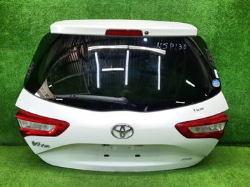 ДВЕРЬ ПЯТАЯ НА TOYOTA VITZ NSP135