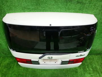 ДВЕРЬ ПЯТАЯ НА HONDA MOBILIO SPIKE GK1