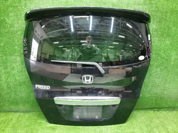 ДВЕРЬ ПЯТАЯ НА HONDA FREED GB3