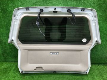 ДВЕРЬ ПЯТАЯ НА MITSUBISHI CHARIOT GRANDIS N84W