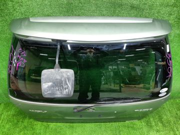 ДВЕРЬ ПЯТАЯ НА MAZDA MPV LW3W