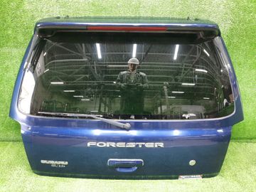 ДВЕРЬ ПЯТАЯ НА SUBARU FORESTER SF5