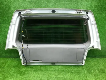 ДВЕРЬ ПЯТАЯ НА SUBARU FORESTER SF5