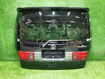 ДВЕРЬ ПЯТАЯ НА HONDA MOBILIO SPIKE GK1