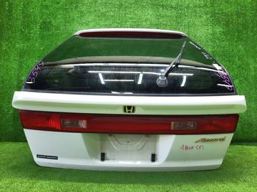 ДВЕРЬ ПЯТАЯ НА HONDA ACCORD CF7