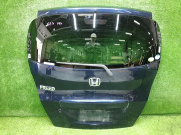 ДВЕРЬ ПЯТАЯ НА HONDA FREED GB3
