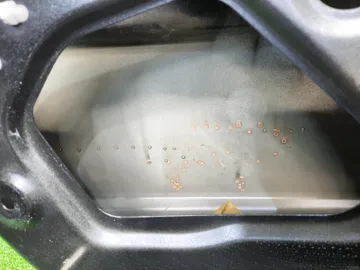 ДВЕРЬ ПЯТАЯ НА TOYOTA CALDINA ST215