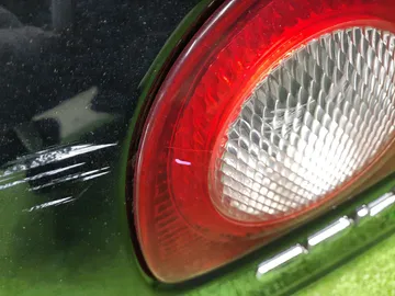 ДВЕРЬ ПЯТАЯ НА TOYOTA CALDINA ST215