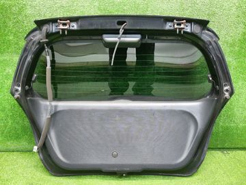 ДВЕРЬ ПЯТАЯ НА HONDA FIT GD1
