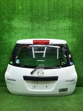 ДВЕРЬ ПЯТАЯ НА MAZDA FAMILIA Y12
