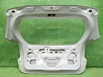 ДВЕРЬ ПЯТАЯ НА TOYOTA YARIS KSP210