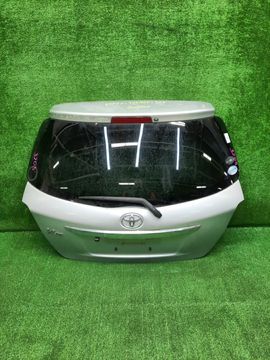 ДВЕРЬ ПЯТАЯ НА TOYOTA VITZ KSP130