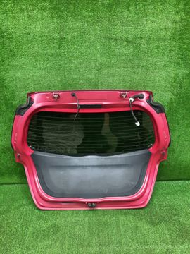 ДВЕРЬ ПЯТАЯ НА TOYOTA VITZ KSP130