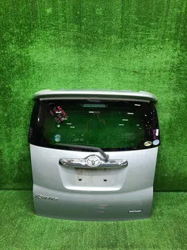 ДВЕРЬ ПЯТАЯ НА TOYOTA RACTIS NCP100